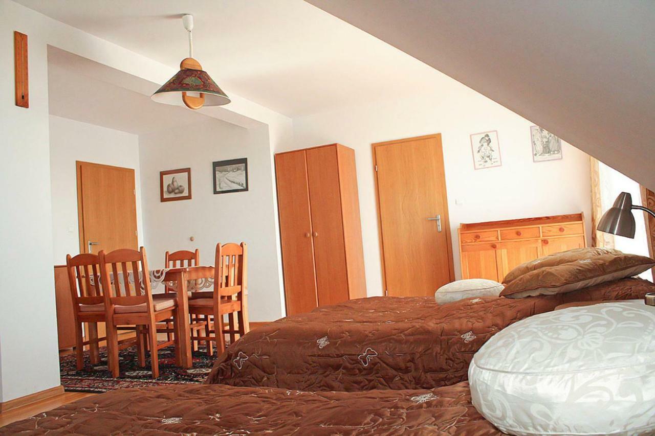 Willa Jastrzab Jastrzębia Góra Buitenkant foto