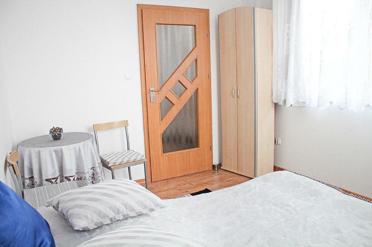 Willa Jastrzab Jastrzębia Góra Buitenkant foto